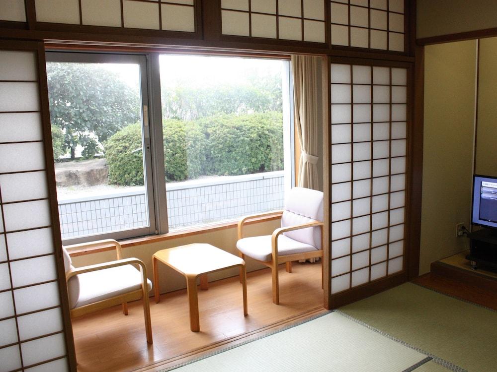 Fukuoka Recent Hotel Bagian luar foto