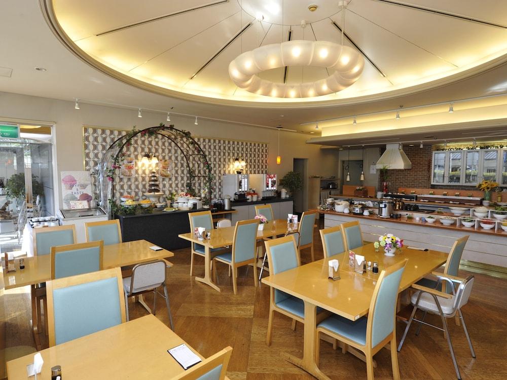 Fukuoka Recent Hotel Bagian luar foto