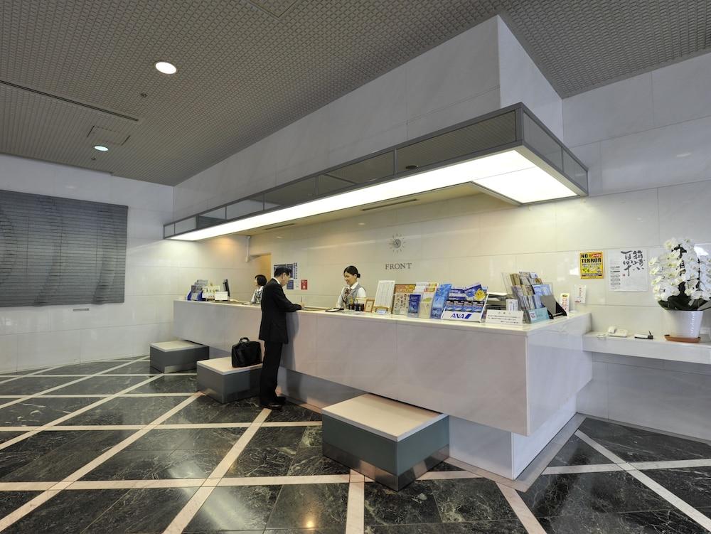 Fukuoka Recent Hotel Bagian luar foto