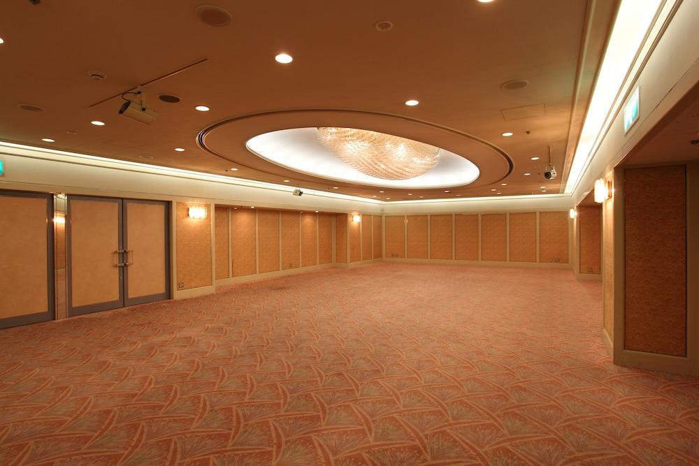 Fukuoka Recent Hotel Bagian luar foto