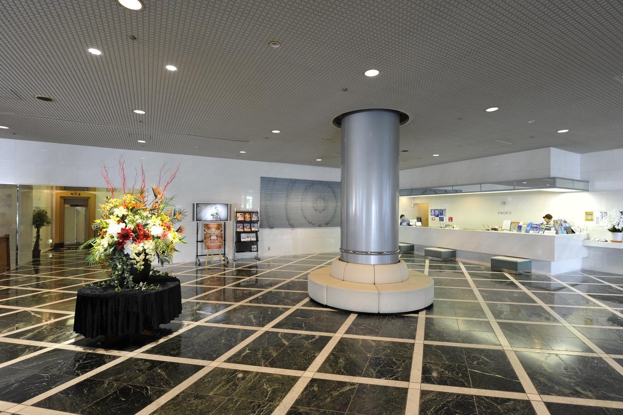 Fukuoka Recent Hotel Bagian luar foto